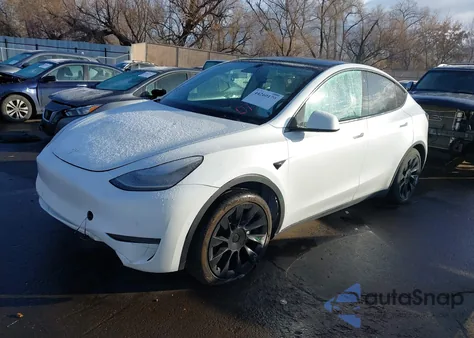 2020 Tesla Model Y Long Range Dual Motor All-Wheel Drive from USA, damaged, VIN 5YJYGDEE6LF051602
